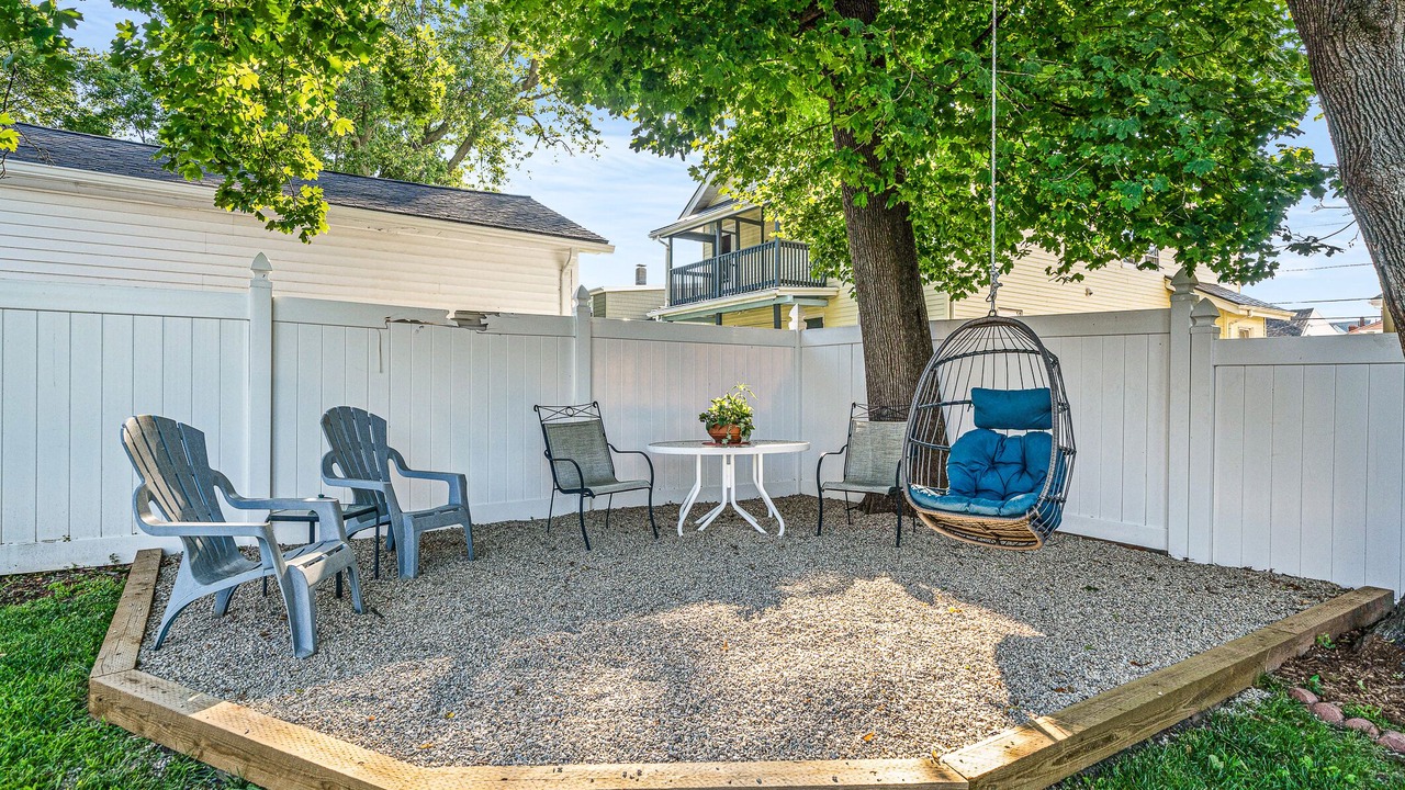 Photo of Patio Balcony in Quincy