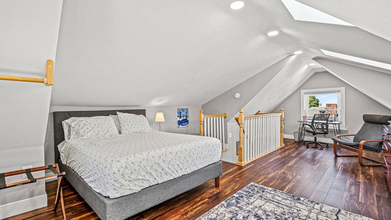 Photo of Bedroom in Quincy
