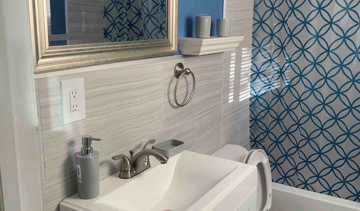 Photo of Bathroom in Levittown