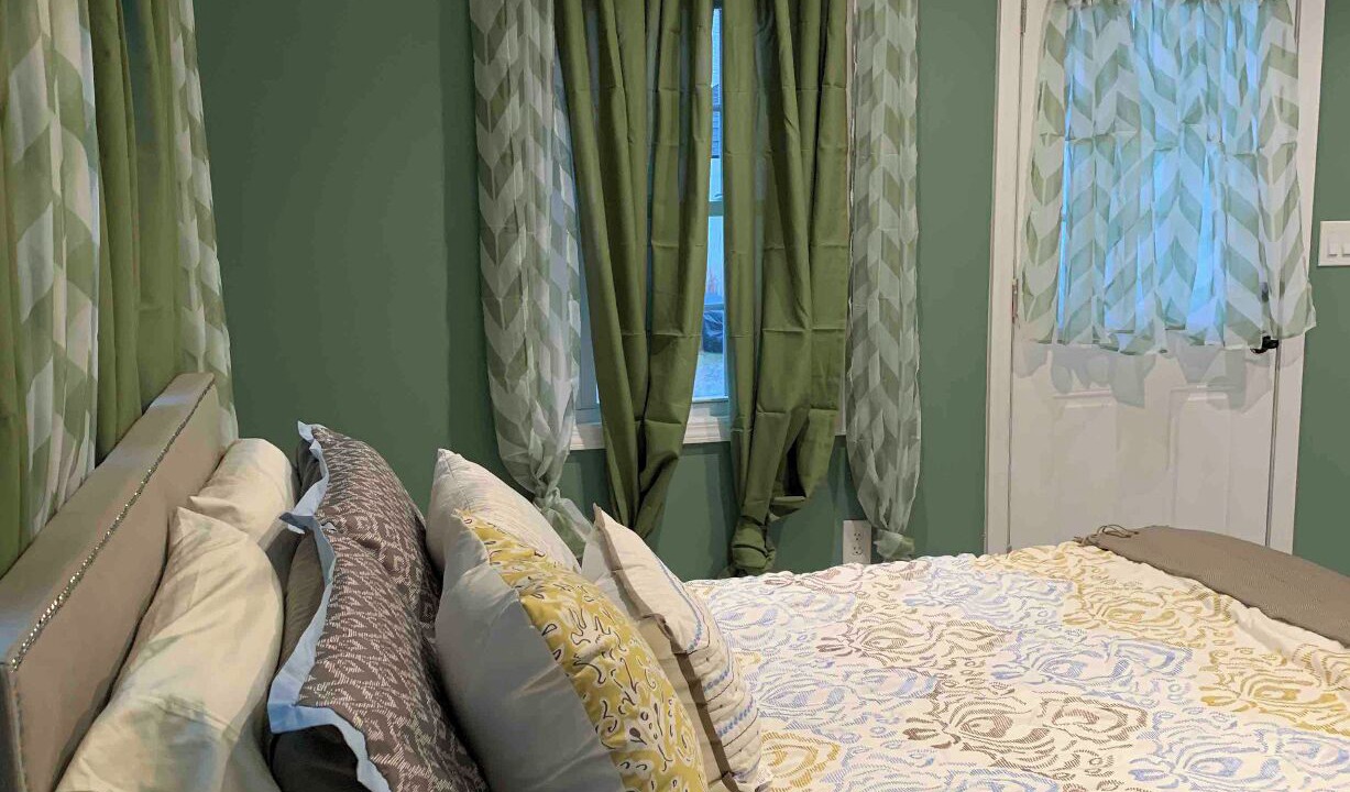 Photo of Bedroom in Levittown