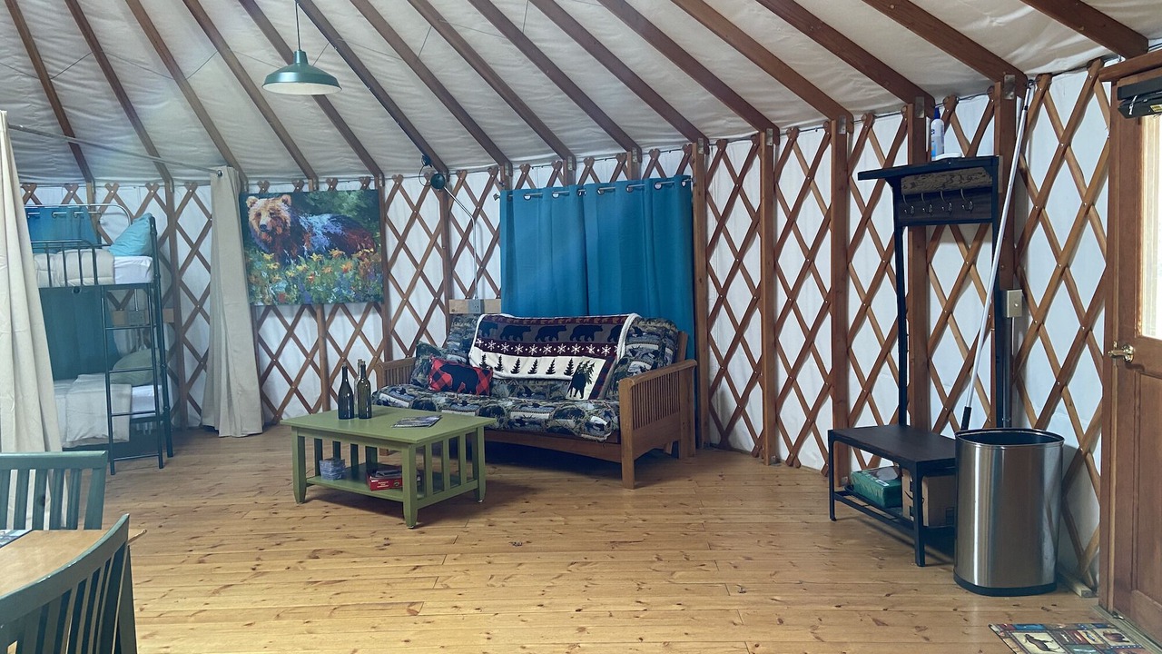 Photo of Livingroom in South Hartford