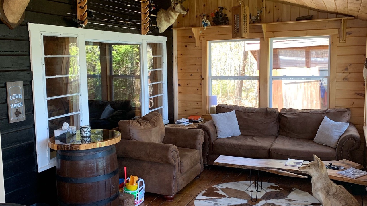 Photo of Livingroom in Farmington Falls