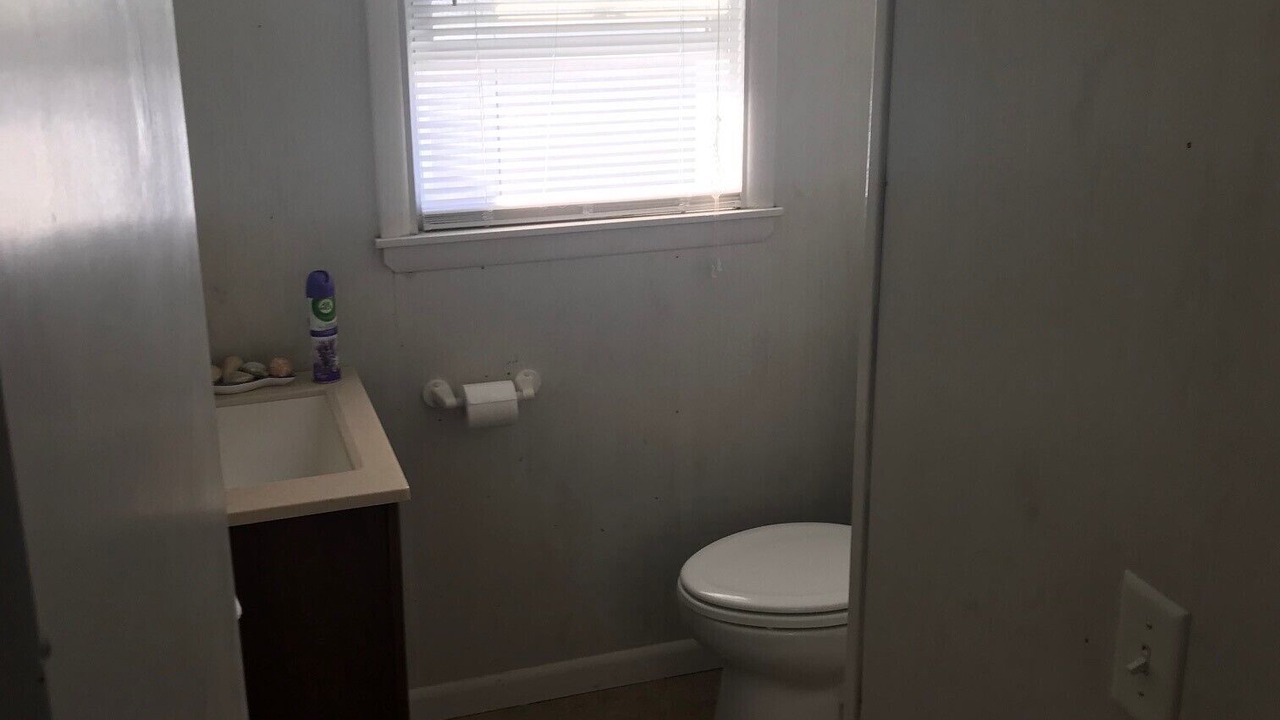 Photo of Bathroom in Surf City