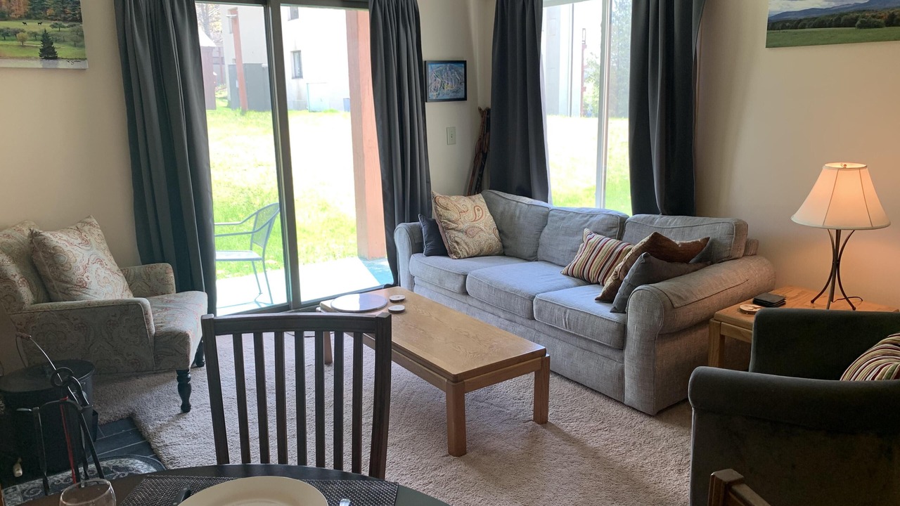 Photo of Livingroom in West Dover