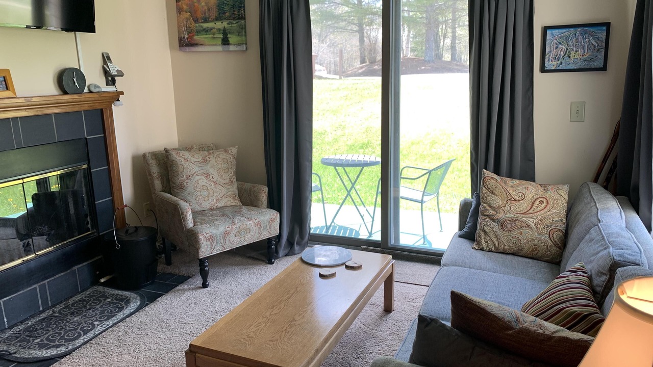 Photo of Livingroom in West Dover