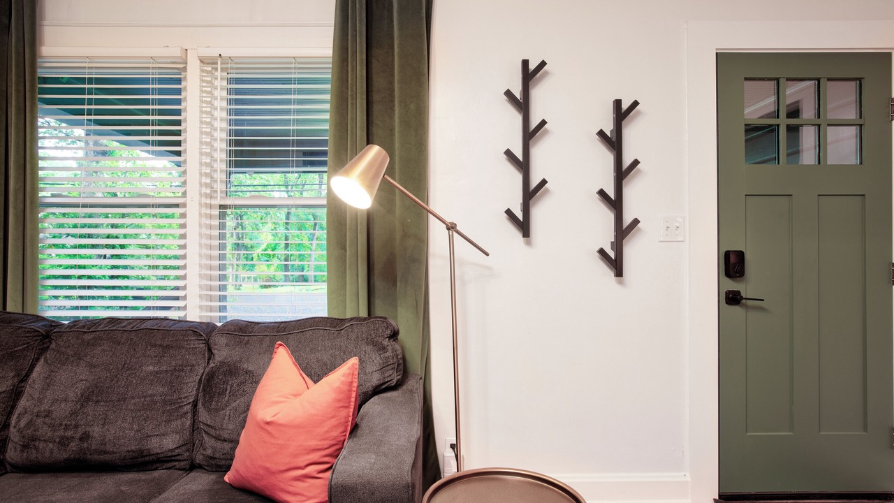 Photo of Livingroom in Winston - Salem