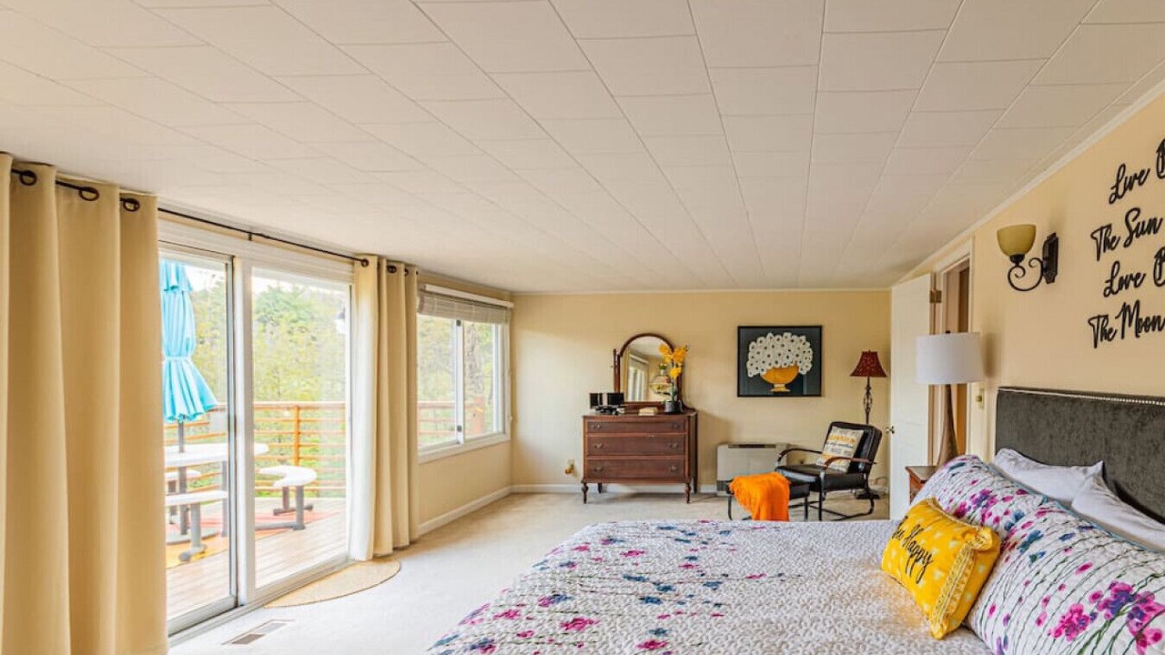 Photo of Bedroom in Eden Mills