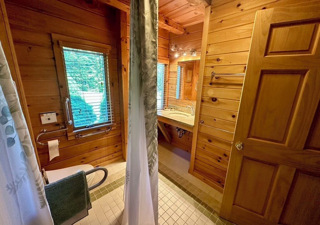 Photo of Bathroom in Diamond Point