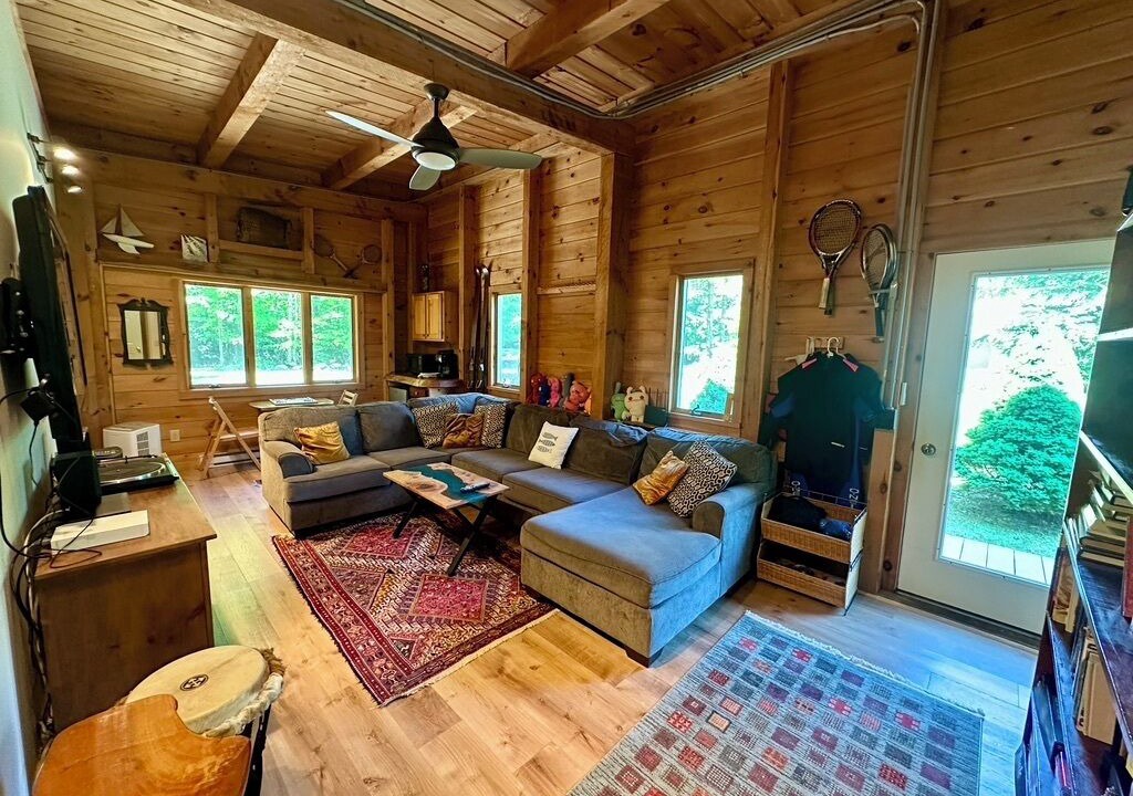 Photo of Livingroom in Diamond Point