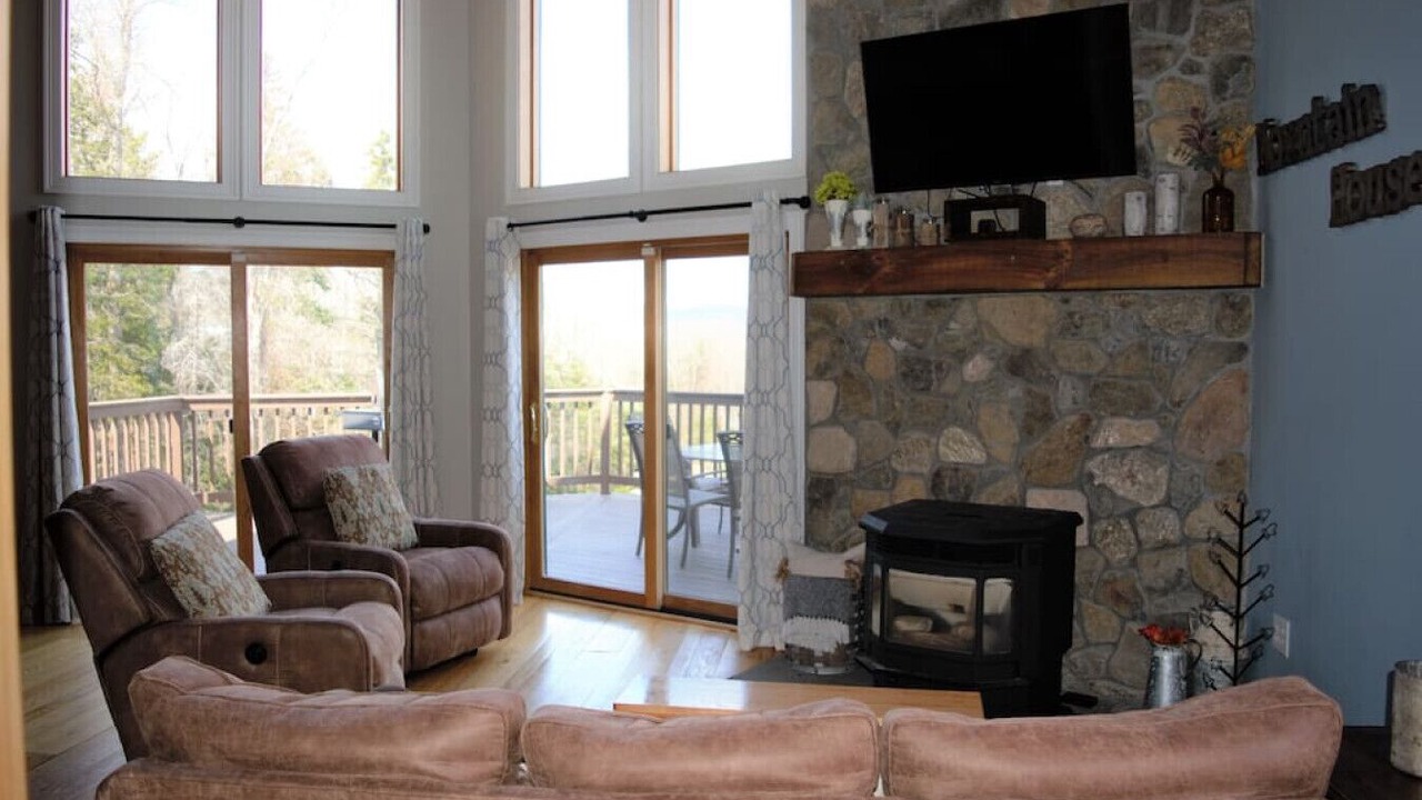 Photo of Bedroom in Searsburg