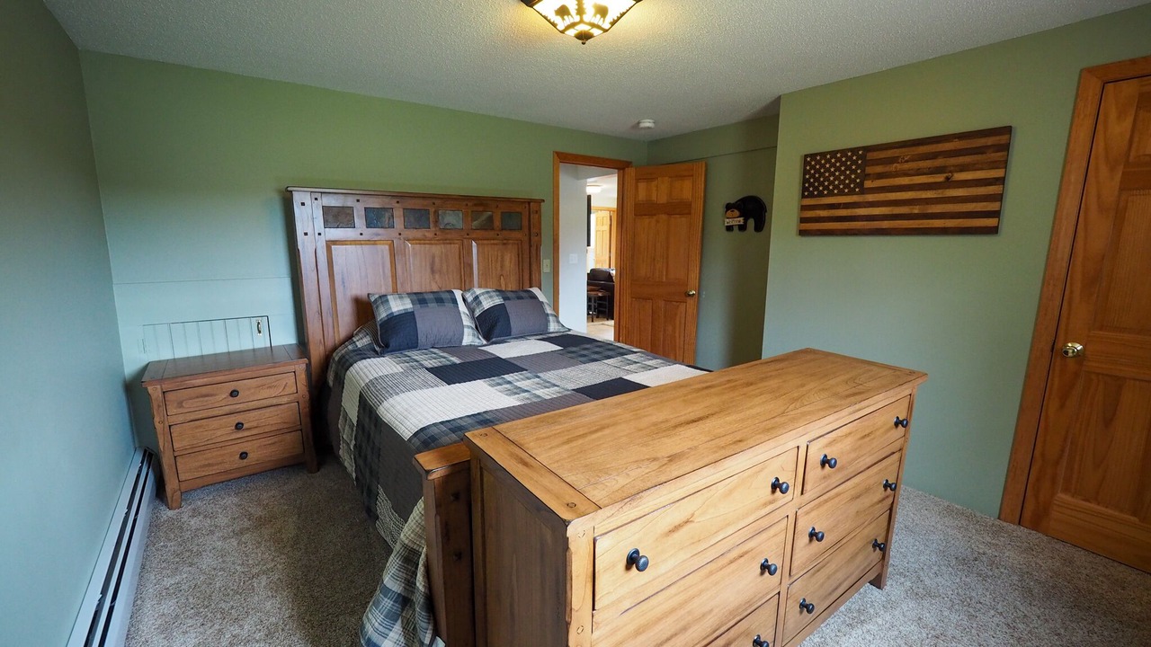 Photo of Bedroom in East Burke