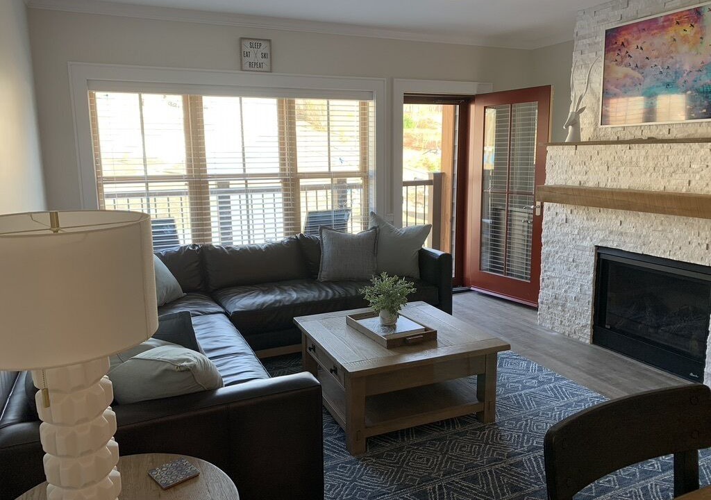 Photo of Livingroom in North Conway