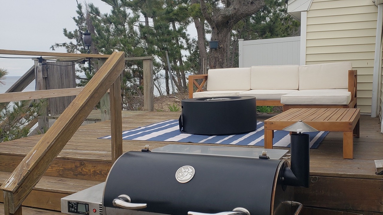 Photo of Patio Balcony in Baiting Hollow