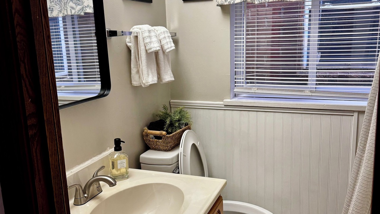 Photo of Bathroom in Ansted