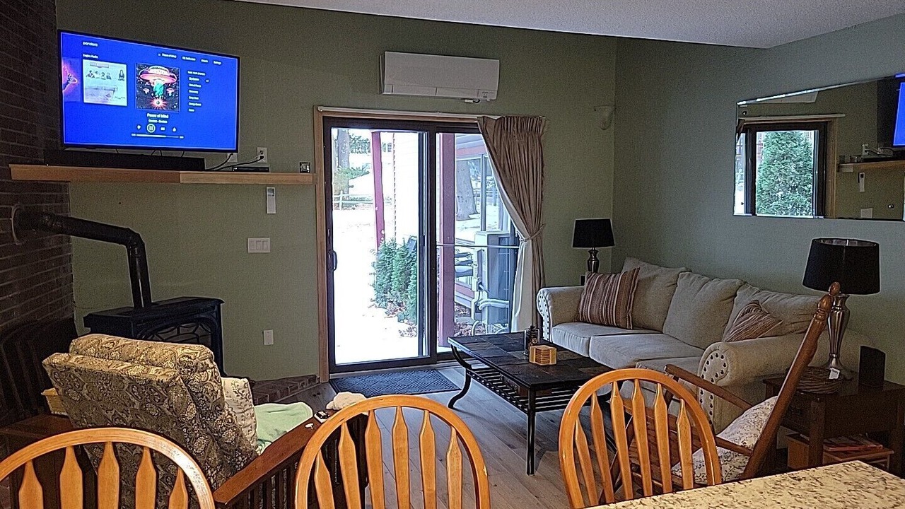 Photo of Bedroom in Bartlett