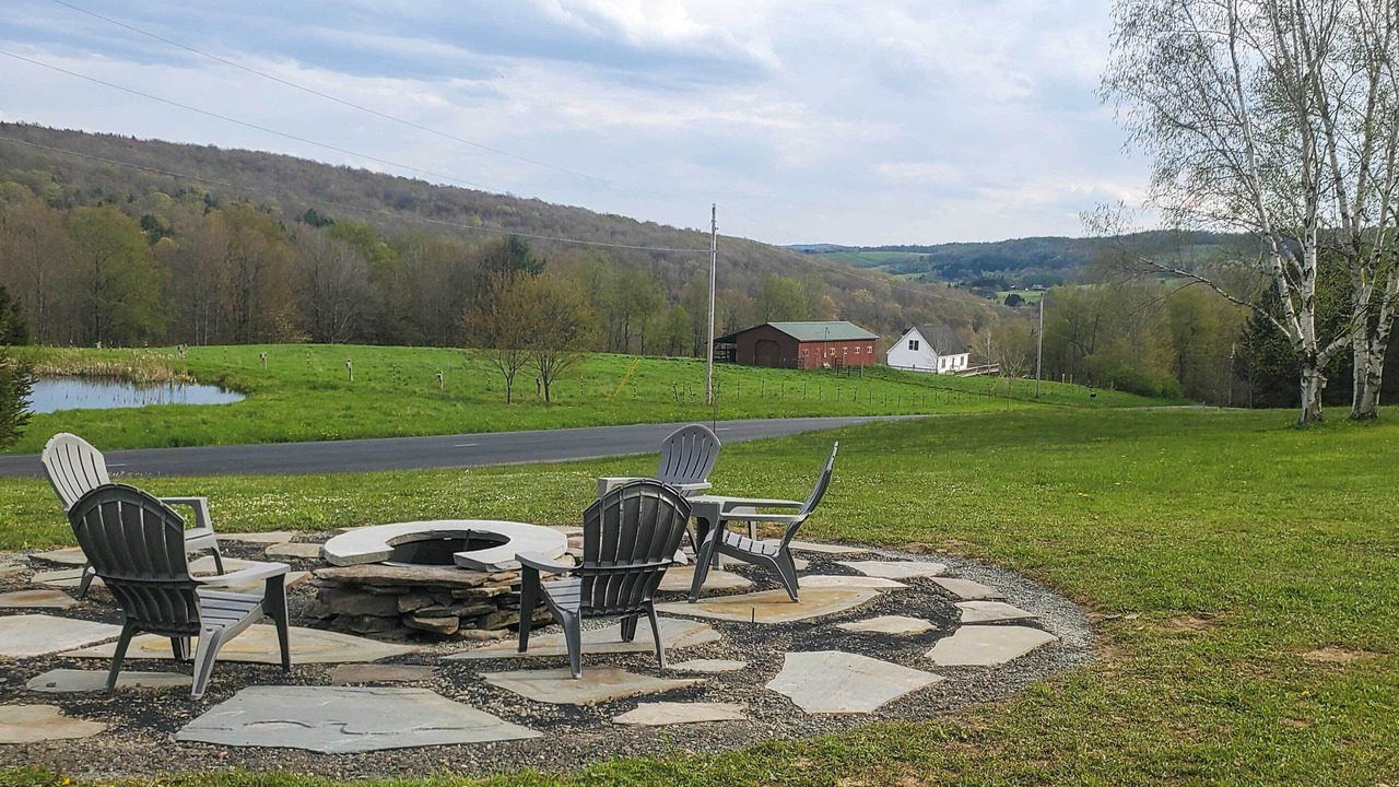 Photo of Outdoor in Burlington Flats