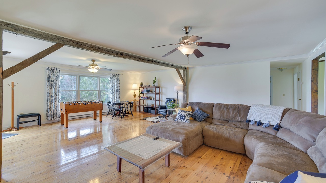 Photo of Bedroom in Burlington Flats