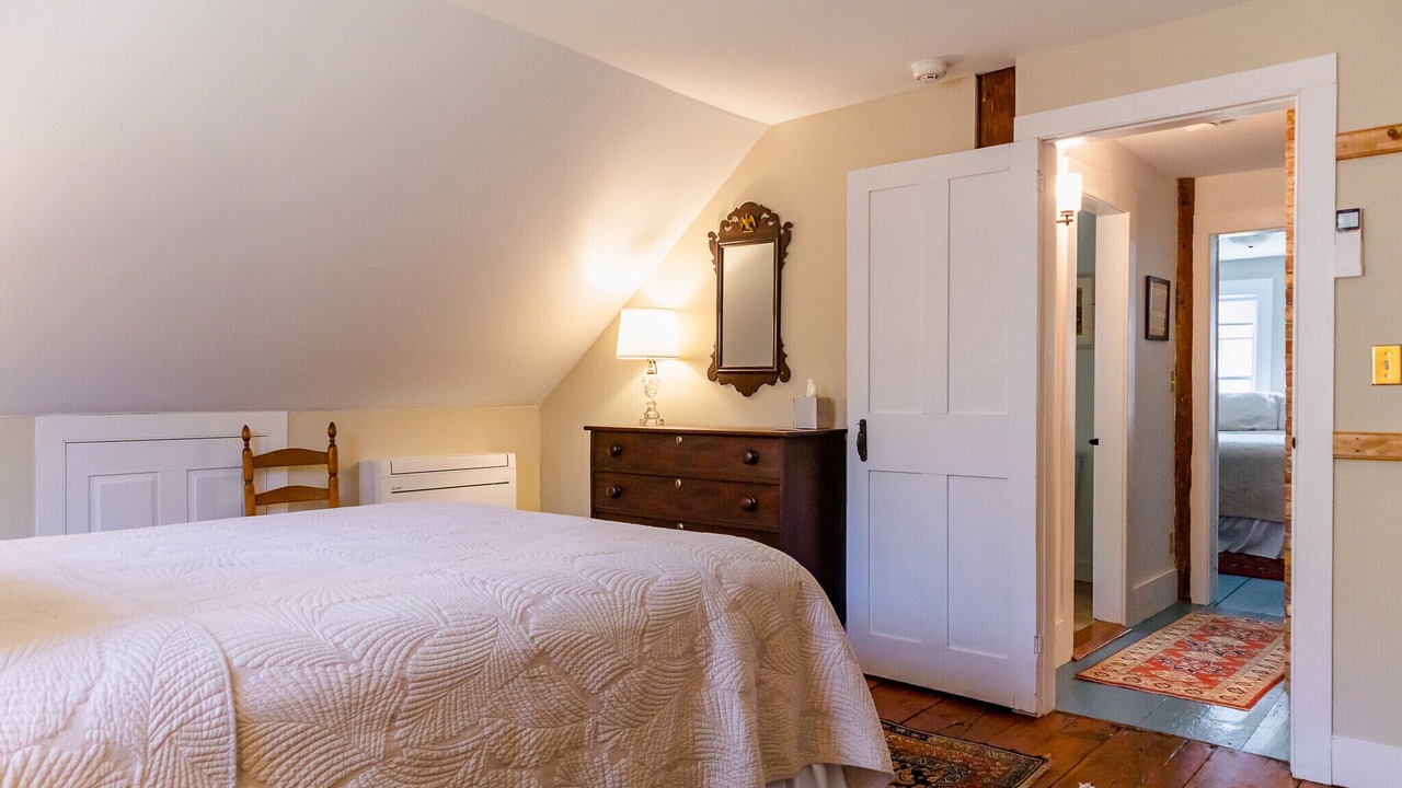 Photo of Bedroom in Springfield