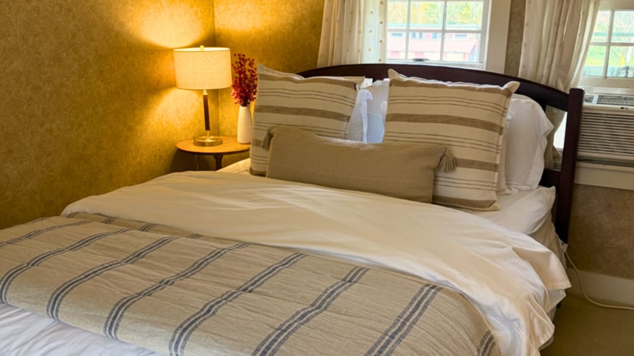Photo of Bedroom in Mendon