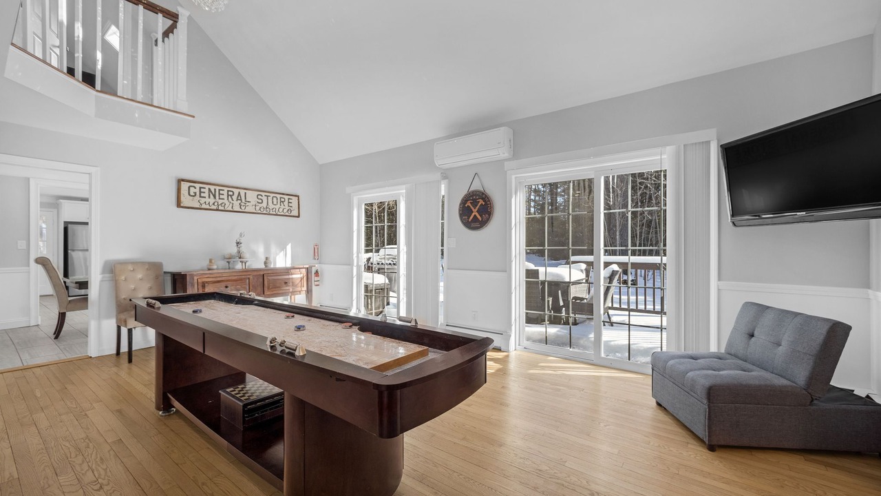 Photo of Bedroom in Center Tuftonboro