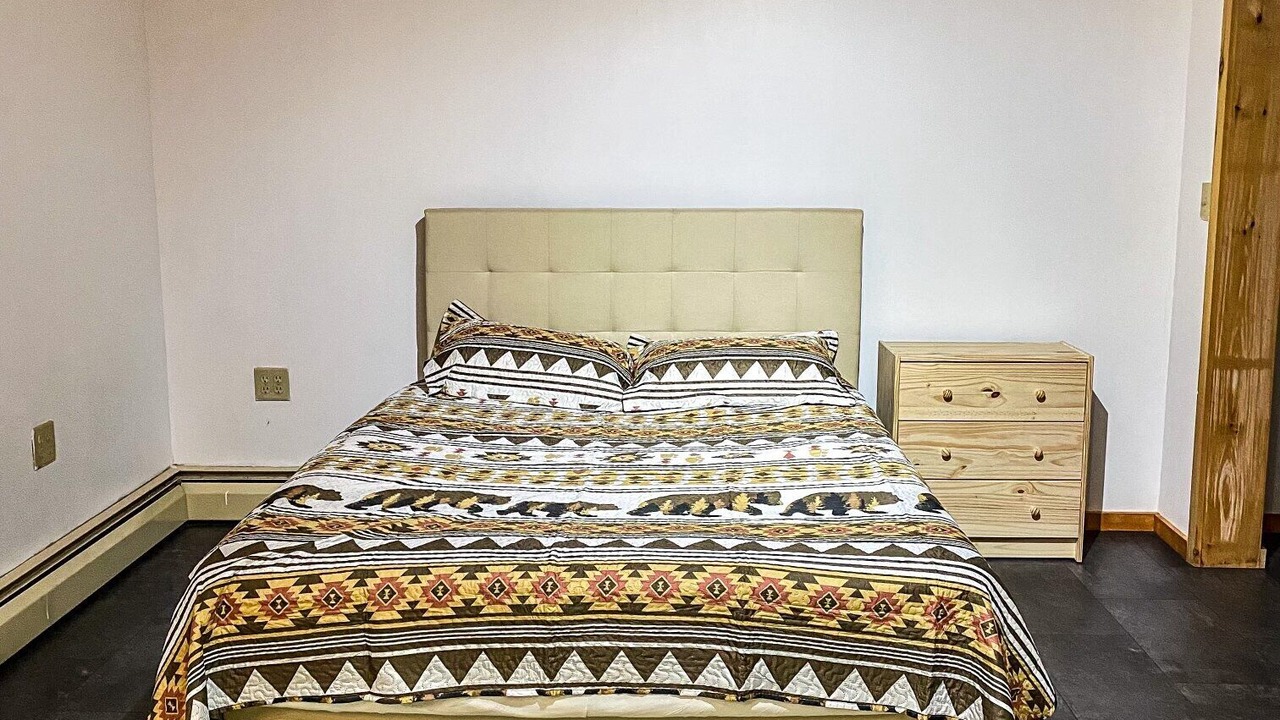 Photo of Bedroom in North Creek