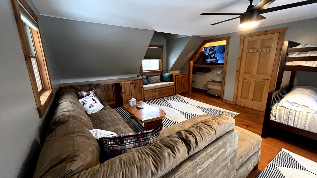 Photo of Livingroom in Little Valley