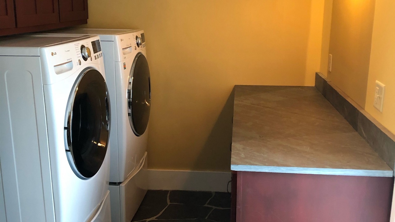Photo of Bedroom in East Burke