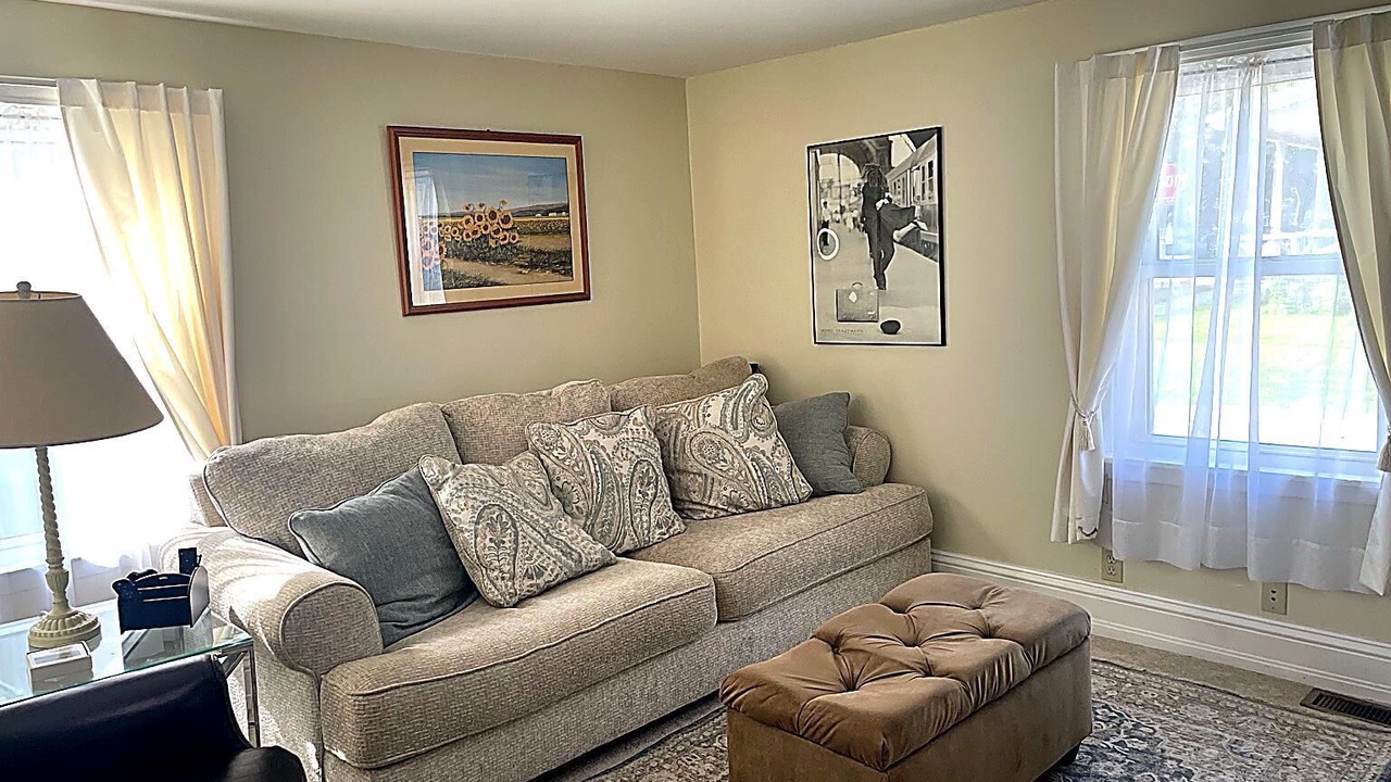 Photo of Livingroom in South End