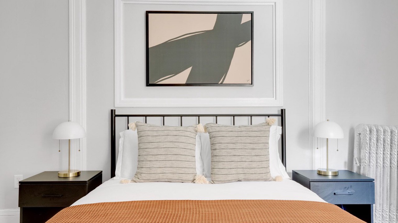 Photo of Bedroom in Aspinwall Hill