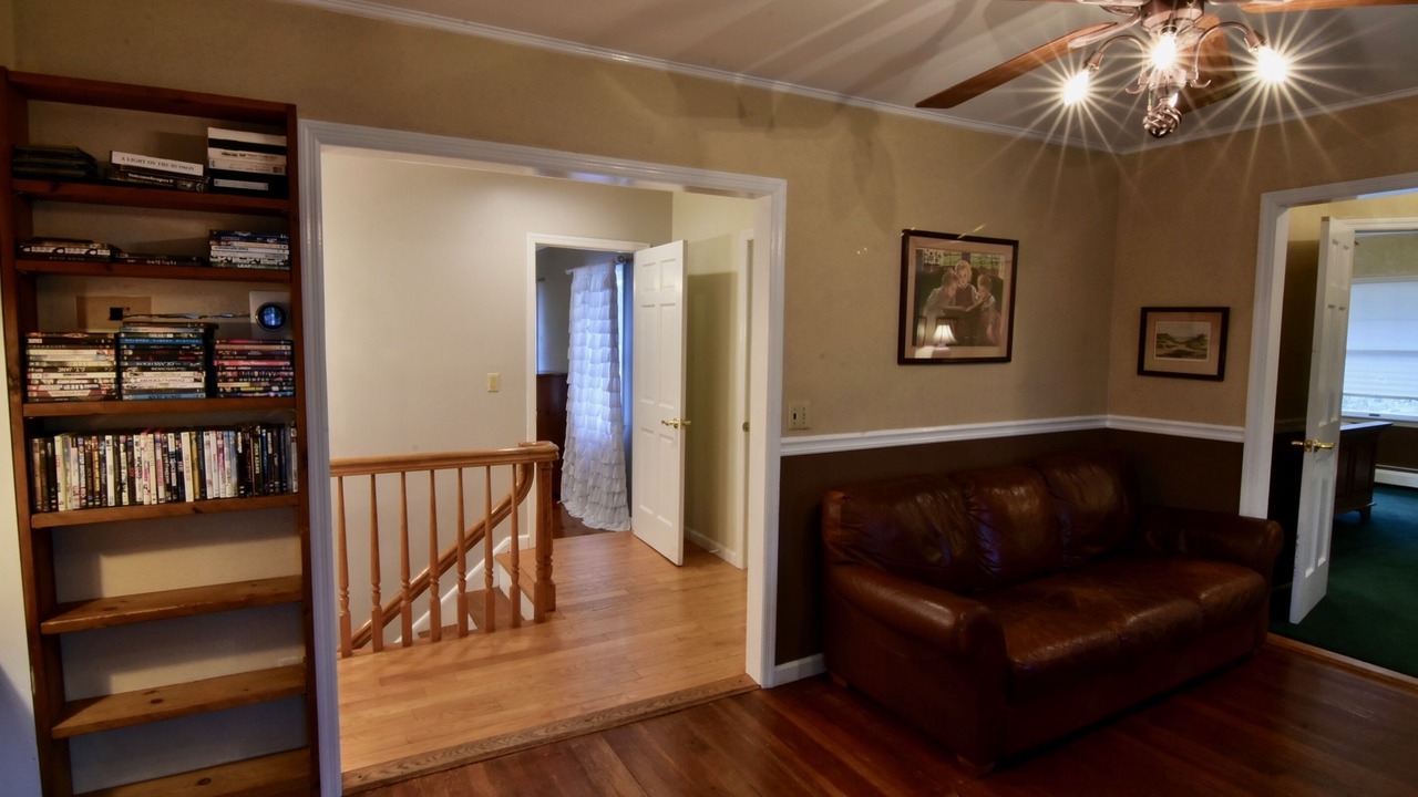Photo of Bedroom in Saugerties