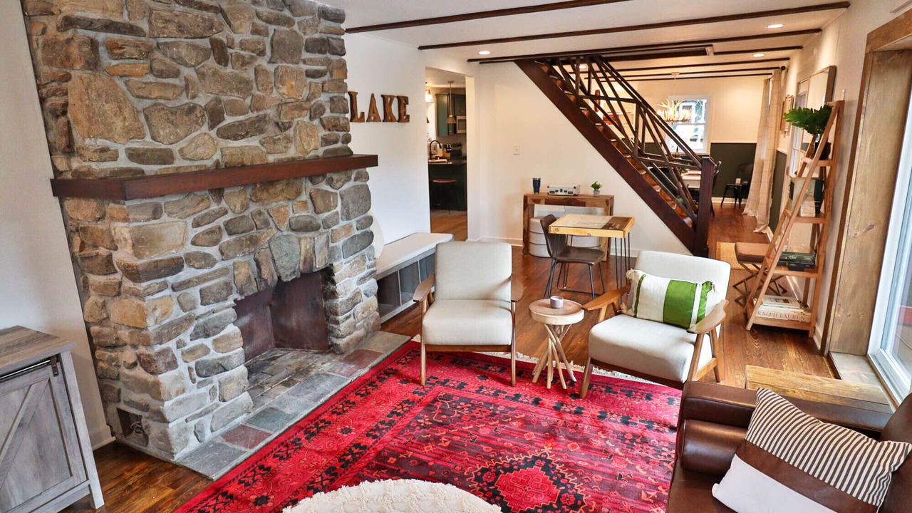 Photo of Livingroom in Lake Luzerne-Hadley