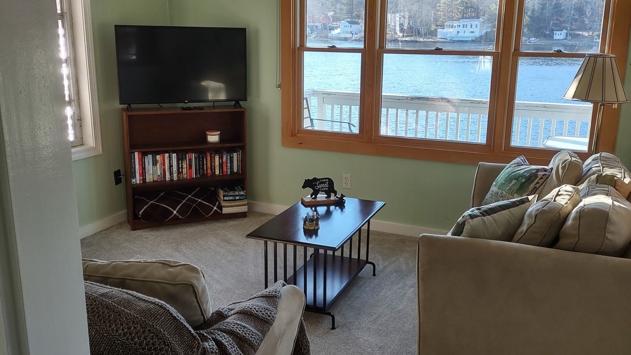 Photo of Livingroom in Barrington
