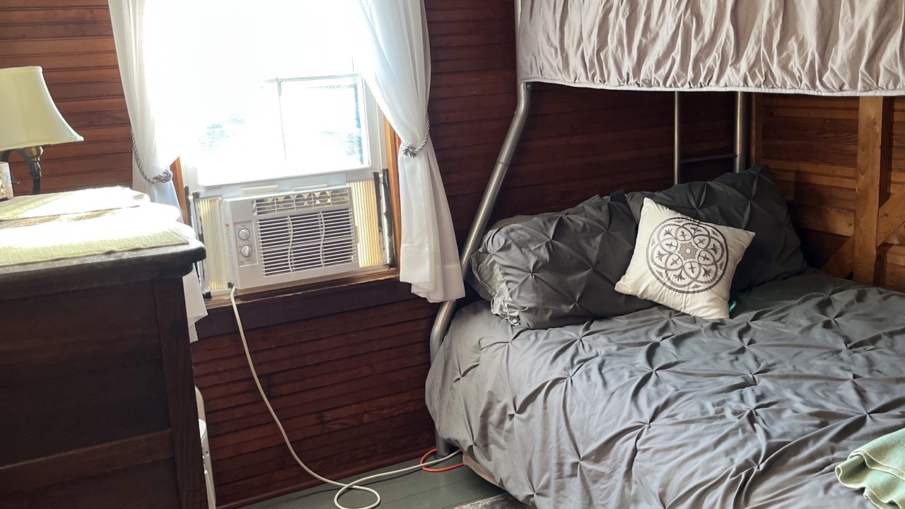 Photo of Bedroom in Fishers Landing