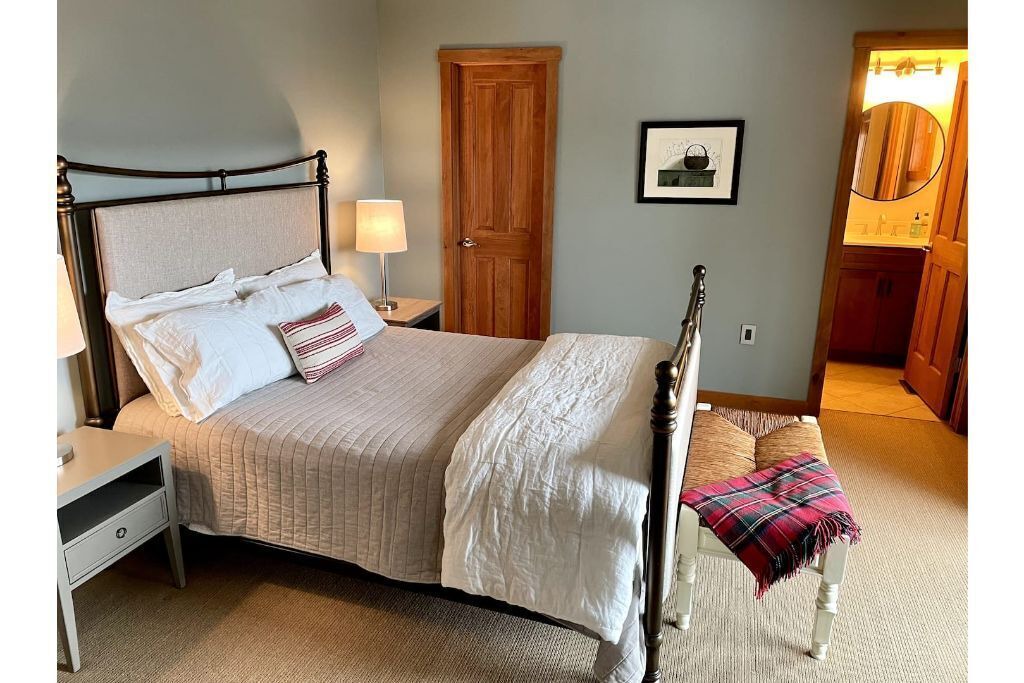 Photo of Bedroom in Baker