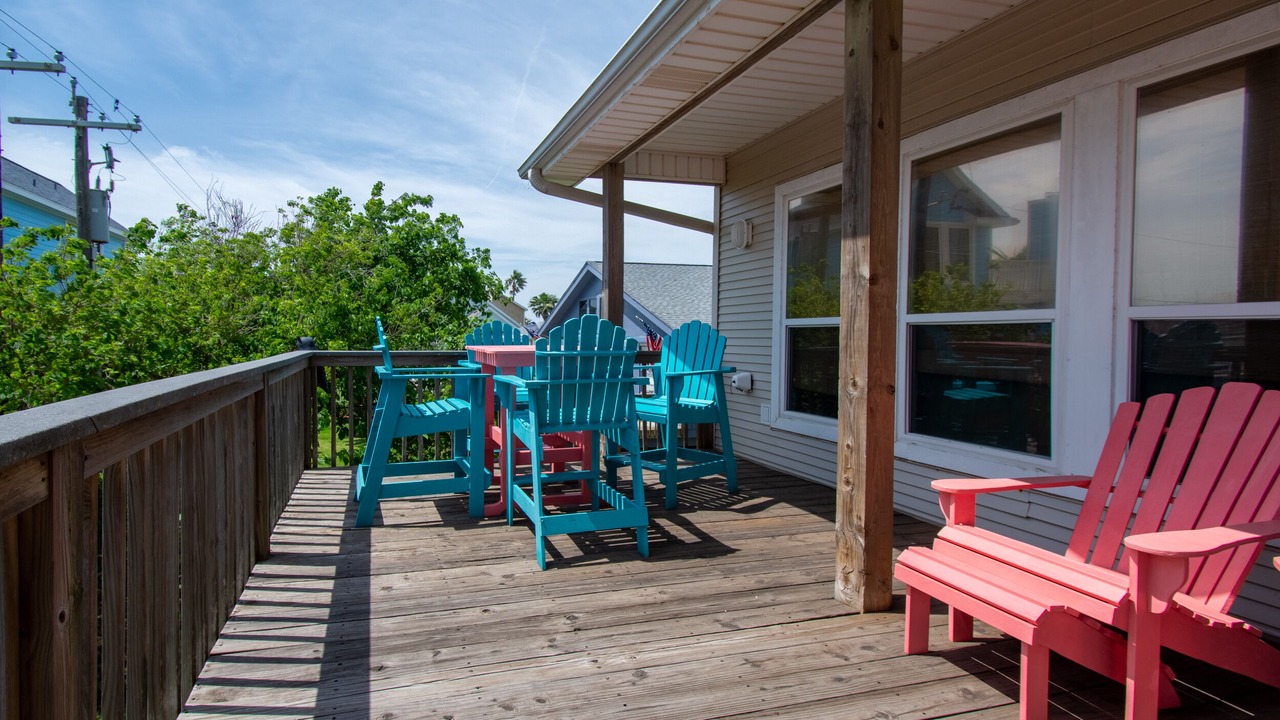 Photo of Patio Balcony in Pirates Beach