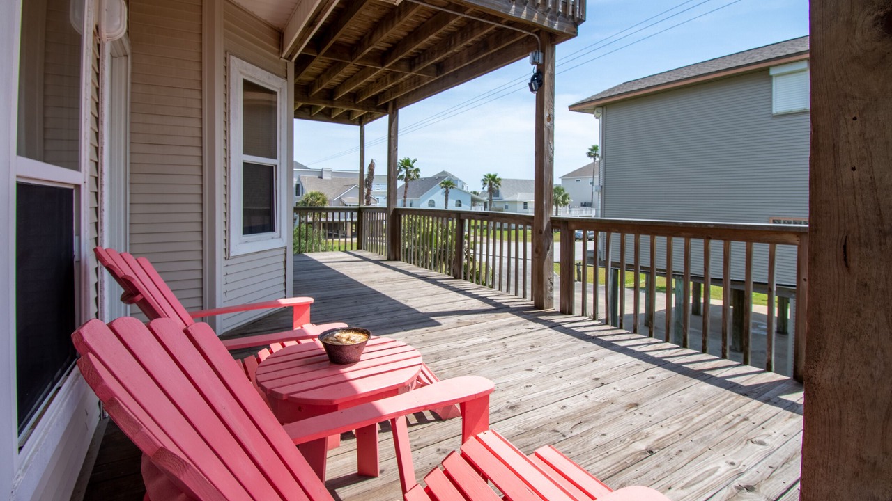Photo of Patio Balcony in Pirates Beach