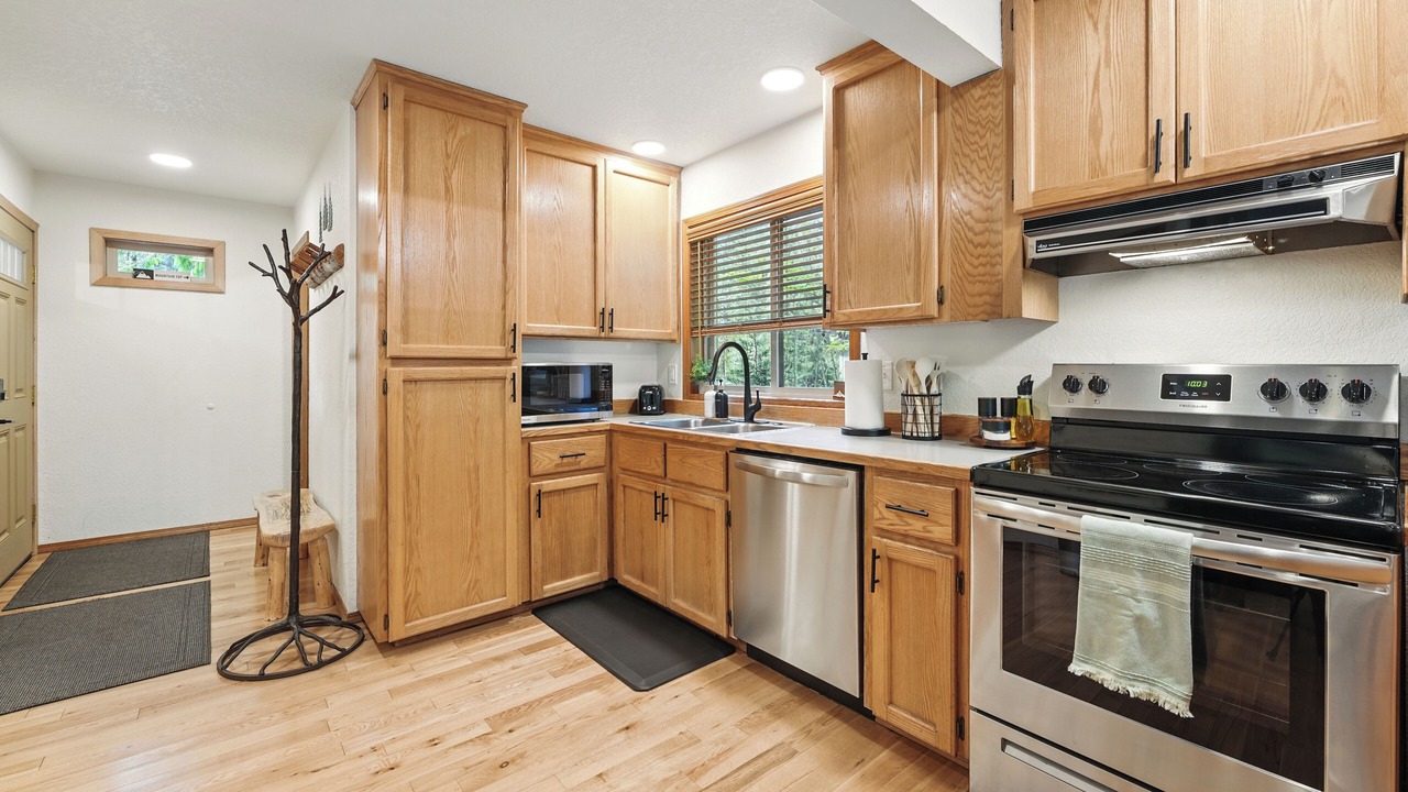 Photo of Kitchen in Rhododendron