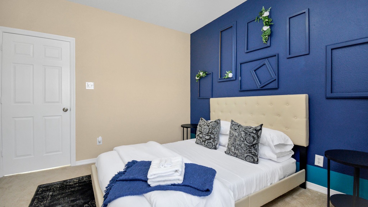 Photo of Bedroom in Pearland