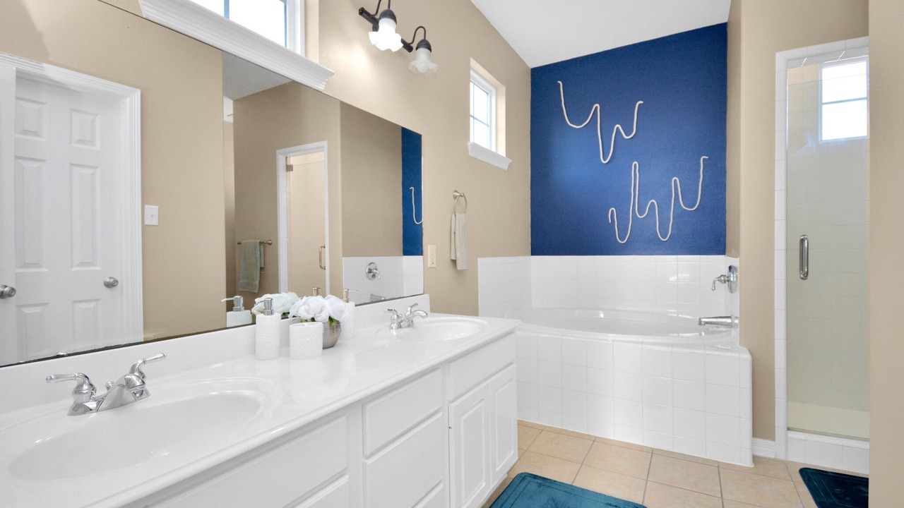 Photo of Bathroom in Pearland