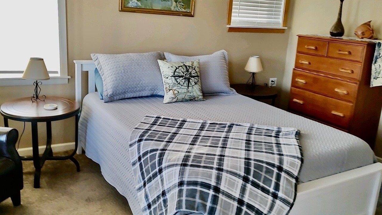 Photo of Bedroom in Honeoye