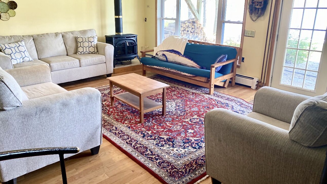 Photo of Livingroom in Honeoye
