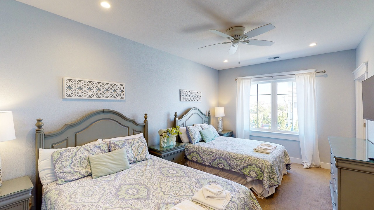 Photo of Bedroom in Sandbridge