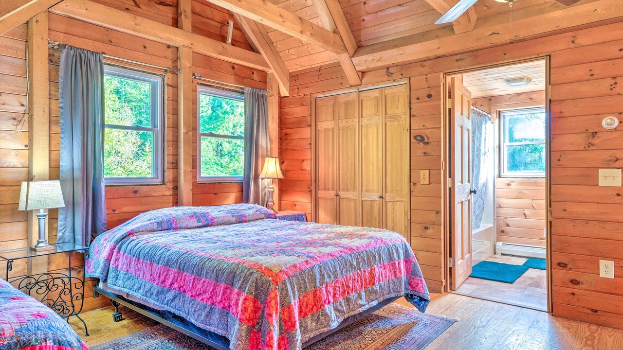 Photo of Bedroom in Walden