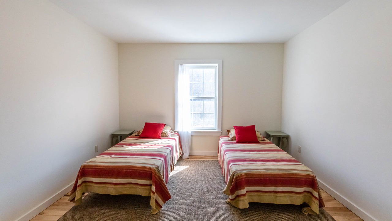 Photo of Bedroom in Sunapee
