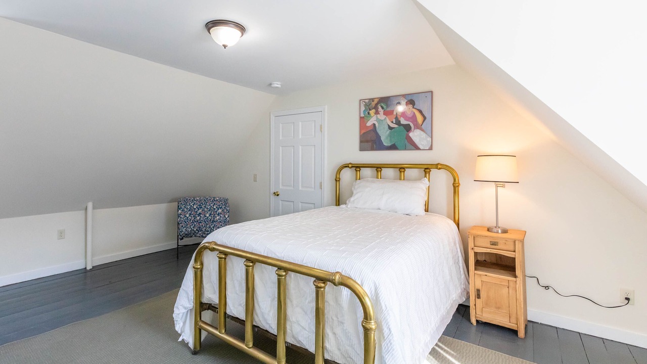 Photo of Bedroom in Sunapee