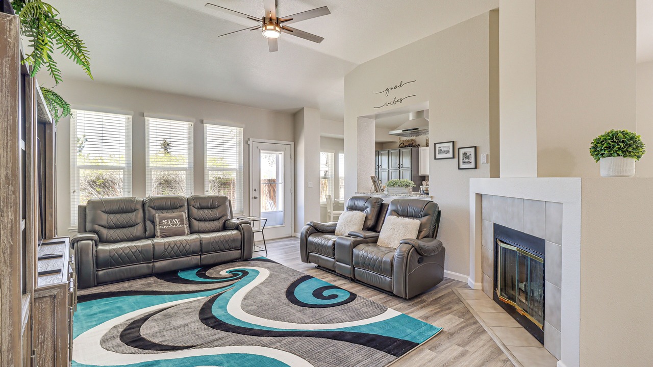 Photo of Livingroom in Sparks
