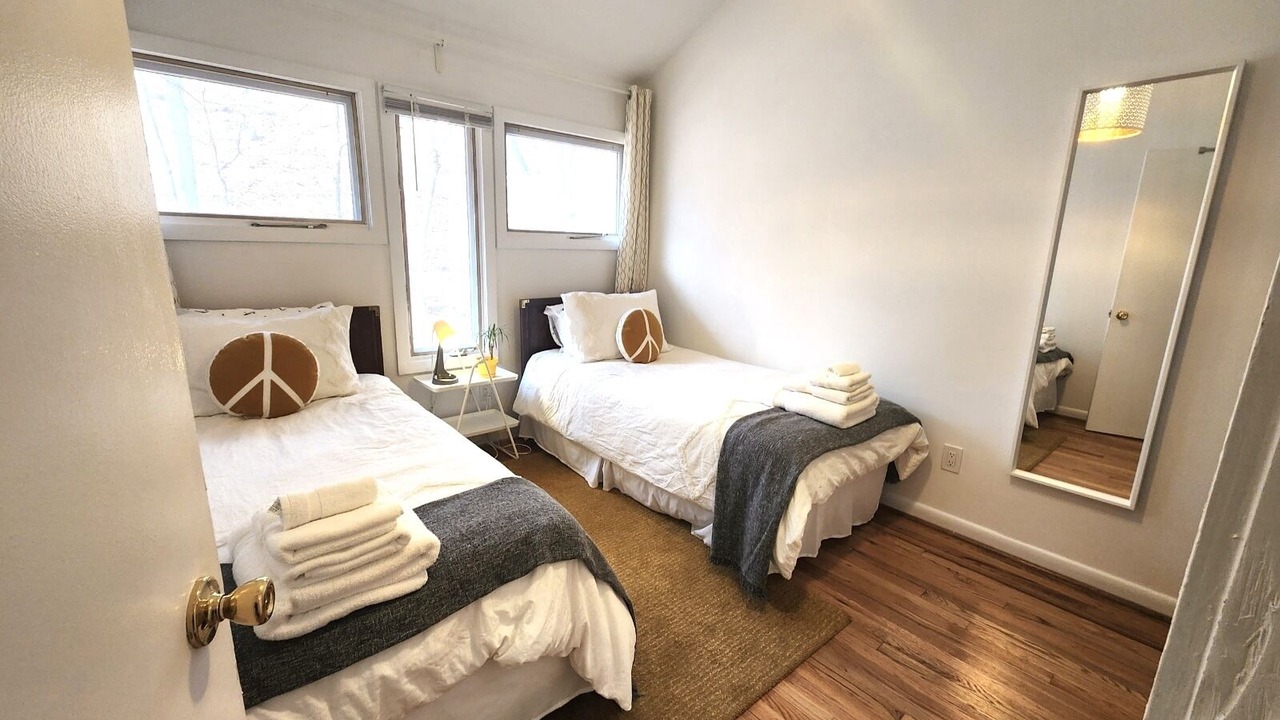 Photo of Bedroom in Berkeley Springs