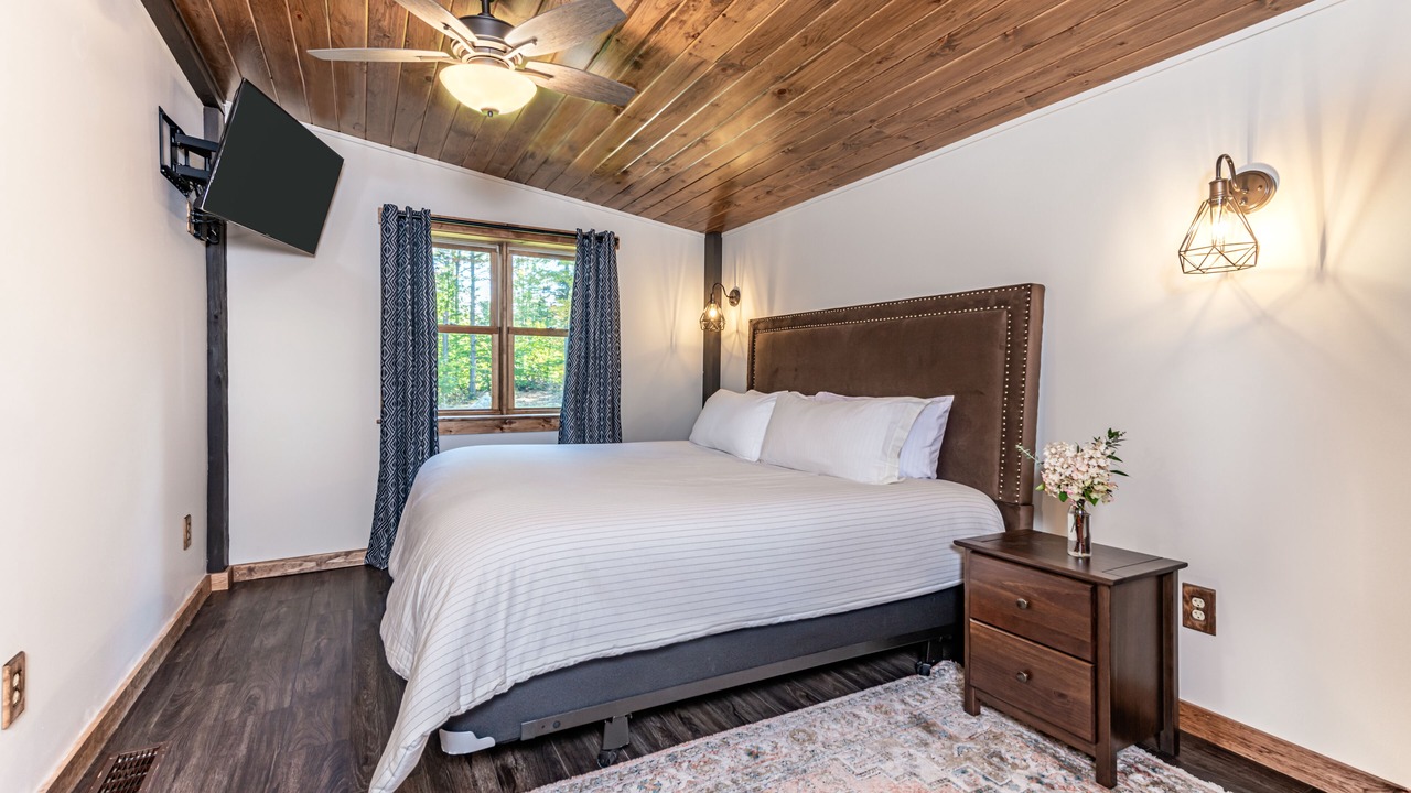 Photo of Bedroom in Jeffersonville