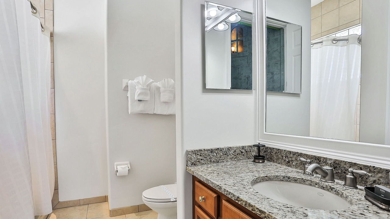 Photo of Bathroom in Reunion