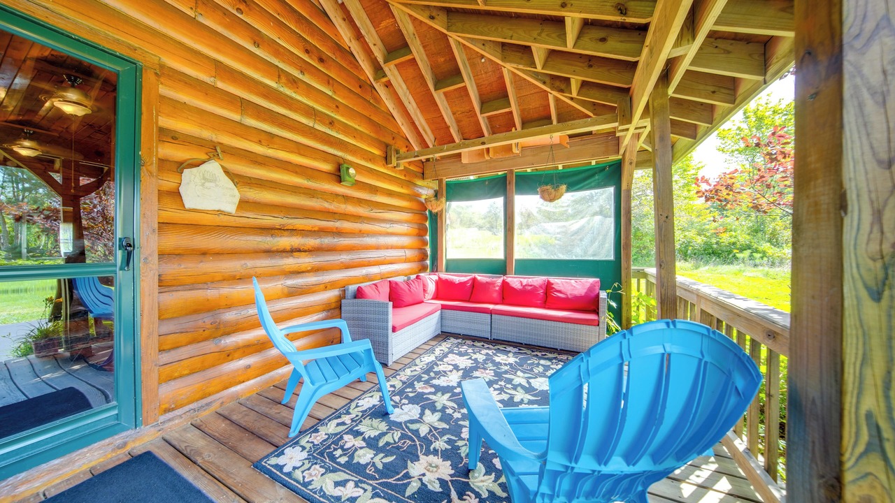 Photo of Patio Balcony in Bemus Point